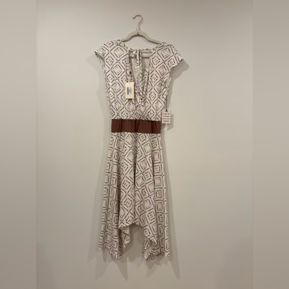 FENLY DRESS IN CREAM BOHO GEO - Picture 4 of 5